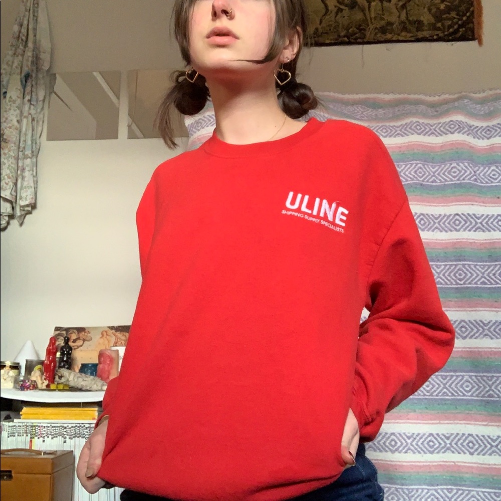 uline red crewneck